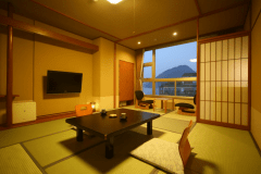 和室６畳又は８畳（街側）