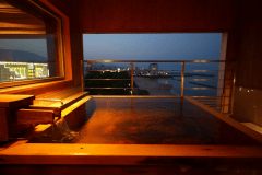 R1 露天風呂付和洋室