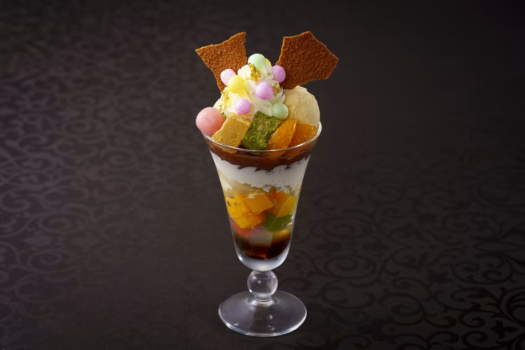 神椿カフェと琴参閣のコラボパフェ