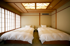飛天館 和室ベッドタイプ(禁煙)【12.5畳+TW】 飛天館 和室ベッドタイプ(禁煙)【12.5畳+TW】