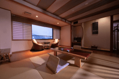 モダン風和洋室15畳「たちばな」「赤光」☆一番人気！上階角部屋・眺望良好で静か【禁煙】