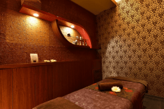 スパ樂爛ではお一人お一人に合わせたアーユルヴェーダトリートメントを行っております。