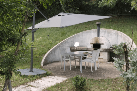 &rdquo;海と森に囲まれた3000坪の秘密リゾート。焚き火、テニス、ピザ窯&hellip;一日中楽しめる場所&rdquo; Stay(2名様~）