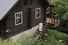 森に包まれた隠れ家ログハウス] lucca / 105平米・２ベッド＋ロフト