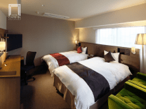 【高層階の角部屋】ツインルーム（24平米｜禁煙）