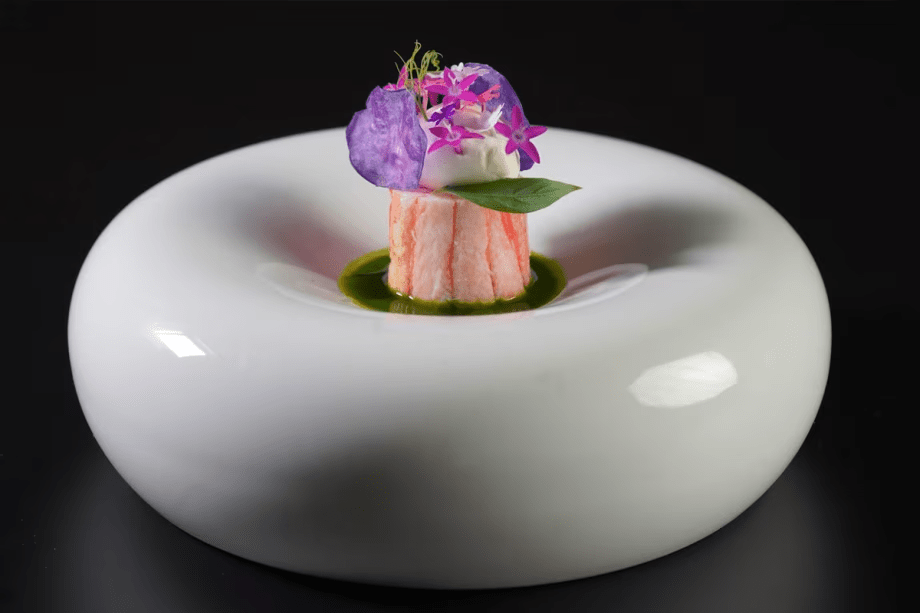 紅ズワイ蟹と福井県山内カブラのババロワ