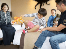 ご家族に人気の恐竜ルームは、恐竜をテーマにご家族の絆を深められるお部屋です。