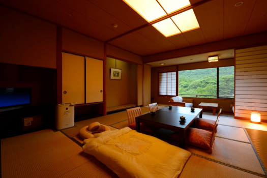 客室「花かんむり14帖(禁煙)」※赤ちゃんプランでは、お部屋に予め赤ちゃん用布団をご用意いたします。