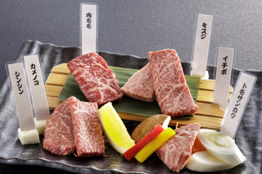 前沢牛を部位で食べ比べられるセットです。※写真は1人前のイメージとなります