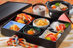 郷土食も盛り込んだ「松花堂弁当」でお昼の贅沢を♪