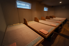 【岩盤浴「ストーンスパ」】※長時間のご使用においても息苦しさはなく大変リラックスいただけます 【岩盤浴「ストーンスパ」】※長時間のご使用においても息苦しさはなく大変リラックスいただけます