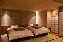 【標準和洋室】源泉掛け流し半露天付◆8畳ベッド＋ダイニング