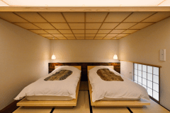 【特別室（ベッド）】源泉半露天付 本間12.5畳＋8畳