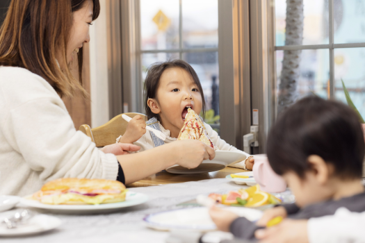 【家族旅行★高評価】味はもちろん目でも楽しめるから、飽きずに過ごせるんです♪キッズメニューも豊富！