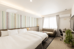 【コンパクトツイン】ダブル＋シングル。小学生以上のお子様がいるご家族にも過ごしやすいタイプ。