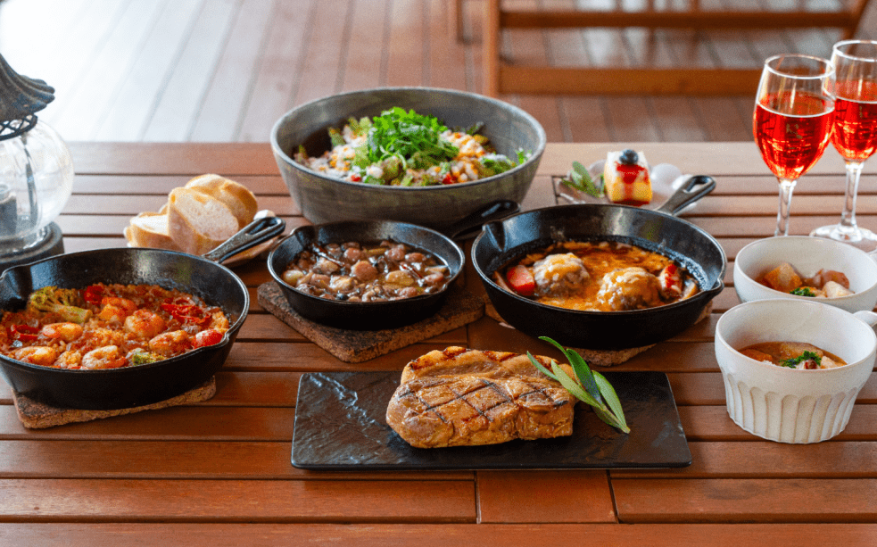 【1日3組限定・お日にち限定のシークレットプラン】&rdquo;グランピング&times;リラックス&rdquo;良いとこ取りプラン♪ゆったり手ぶらで温泉を心ゆくまで楽しむ✨【一泊二食/全棟温泉付きグランピング】お一人様24,800円～