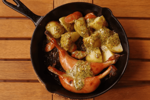 【別府で美食旅／連泊】ラグジュアリーBBQ＆銀の塔会席｜贅沢グルメと自家源泉の半露天風呂で贅沢旅