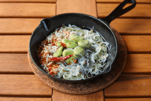 【別府で美食旅／連泊】ラグジュアリーBBQ＆銀の塔会席｜贅沢グルメと自家源泉の半露天風呂で贅沢旅