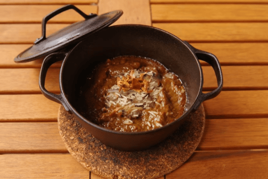 【別府で美食旅／連泊】ラグジュアリーBBQ＆銀の塔会席｜贅沢グルメと自家源泉の半露天風呂で贅沢旅