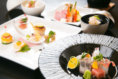 細やかな創作料理は特に女性に人気です。地元の新鮮な素材を新鮮なうちに。