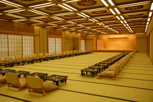 なつかし温泉会プラン〜プールではしゃいで、部屋で語ろう〜有馬の自然に包まれた名旅館で開く、ちょっと特別な再会プラン