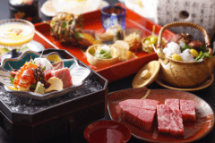 神戸ステーキ会席一例（写真はサーロイン・ヘレ半々）