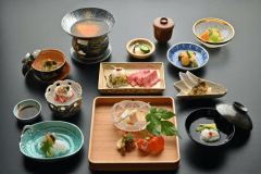 【夏限定】湯上がり生ビール1杯無料券付◆金泉・銀泉と旬の会席を愉しむ温泉旅