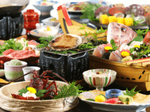 【豪華伊勢海老＆鮑会席】伊勢海老１尾＆鮑１杯も付く♪当館自慢の宝楽焼き＆舟盛！！＜＜貸切家族風呂無料＞＞