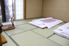 ■禁煙■和室12.5帖＋洗面＋洋式トイレ（１階客室）