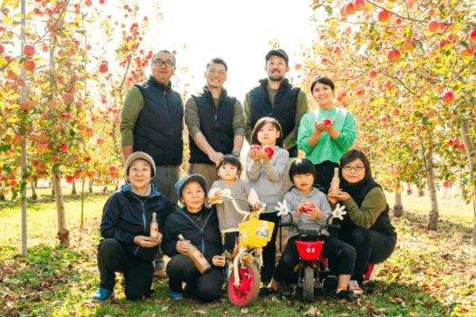 米山農園の皆さんが明るくお迎えします