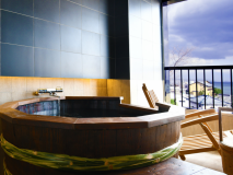 露天風呂付客室～天山～