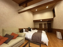 【コテージ洋室】　源泉100％かけ流し露天風呂付き【禁煙】