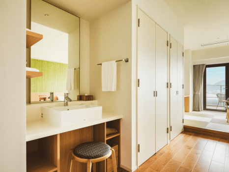 Japanese-Western style room with Balcony (without shower and bathtub)