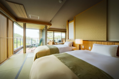 [Tenbou Building – Scenic View 3F] JIROU <Suite Room> ◆ Modern Japanese-Western Room with Open-Air Bath (16 Tatami)