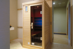 ■遠赤外線リラクゼーションサウナ1名用／低温サウナを三郎の庵客室に導入！　※1名用、2名用は選択不可