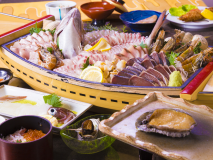 【鮮度にこだわる◇天然アワビと地元だけの魚会席】日本海への愛に溢れた『鮮度バツグン』海の幸♪