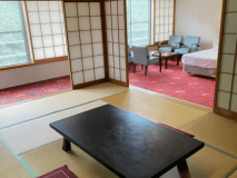 別館　■高層階 和室12畳＋洋室14畳(禁煙)■