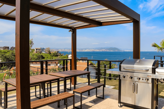 ■初夏の20％OFF優待■＜アーリーサマーキャンペーン＞6・7月平日限定★素泊まりで自由な島旅を。食材持込OK＆選べる食事オプション