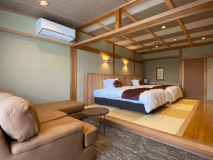 【登竜館　和を活かしたツインルーム（禁煙）】ご夫婦やご友人など、おふたりでのご旅行にぴったりです。