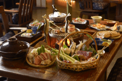 【辰巳館スタンダード】名物「いろり料理」＆「三大美肌温泉」を満喫！厳選された食材を炭火で味わう！