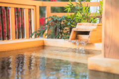 露天風呂付き客室 キングサイズベッドルーム（露天風呂）