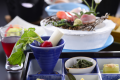 「對當地食材的講究」來自山的恩惠♪河川的恩惠♪【陶醉在味覺之旅】廚師長使出渾身解數的傑作──品種豐富的「山村會席料理」方案