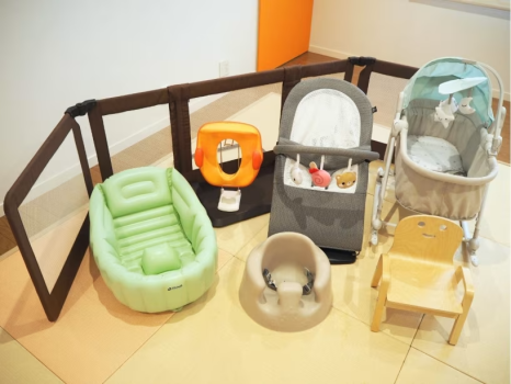当ホテルでは、お子さまとのご宿泊の際に便利な貸し出し備品を多数ご用意しております。貸し出し備品の数には限りがございますので、ご利用をご希望の際はお早めにお申し出ください。
