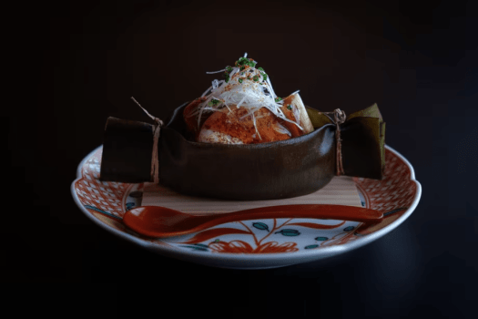 ふくフルコースイメージ:ふくならではの奥深い旨みを味わう温物。じんわりと広がる温もりが、お食事の時間をいっそう豊かに彩ります。 ふくフルコースイメージ:ふくならではの奥深い旨みを味わう温物。じんわりと広がる温もりが、お食事の時間をいっそう豊かに彩ります。