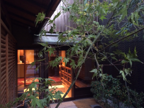 L’offre standard : Kyô-kaiseki de saison (dîner et petit-déjeuner inclus)