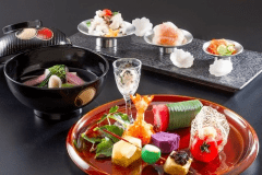 [Standard Plan] Seasonal Kyoto-Style Dinner Plan -Authentic Kyoto Dinner and Cypress Baths in Kyoto Traditional Hotel-