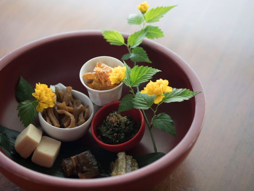 【朝食付きプラン】 二本の葦束自慢の朝食付き~由布院の新鮮野菜のご馳走~ 【朝食付きプラン】 二本の葦束自慢の朝食付き~由布院の新鮮野菜のご馳走~