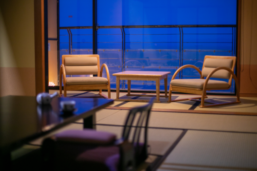 Japanese style room with open-air bath