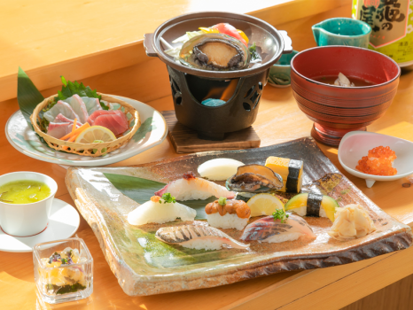 海の彩【海辺の鮨宿-SUSHIYADO-】海を見ながら本格鮨コースを味わうひと時を！ワンランク上の博多鮨を。