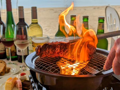 ＜学生限定特別＞BBQ&ビュッフェディナー(90分) in 星のテラス &ウェルカムドリンク＆アイス付グランピングテントエリア特別プラン（3名～）